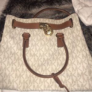 Michael Kors tote